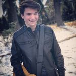 Jarrett Hoffman - @jarrettplaysmusic - Instagram