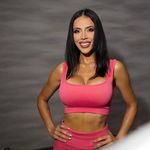 Jasmine Pineda - @jazzyfitness_vegan - Instagram