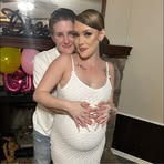 Jazmin Sweeney - Facebook
