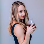 Jasmine Bagley - @purebeautyablazed - Instagram