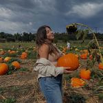 Jasmine 🧚‍♂️ - @jasmine.levy.luna - Instagram