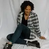 j - @jasminelutz5 - TikTok