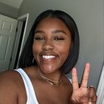 Jasmine R. - @jasmine.robbins__ - Instagram