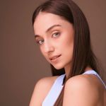 Jasmine Wallis - @jasmine_wallis - Instagram
