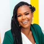 Jasmine Womack- Book Coach & Business Strategist - @thejasminewomack - Instagram