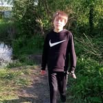 est en train d écrire - @j_a_s_o_n_b_u_r_y - Instagram
