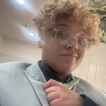 Jasper Powell - @lutheaxolotl - Instagram