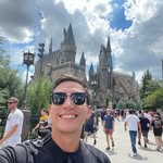 Hector Javier Cobos - @hjsuri.cv - Instagram