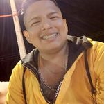 Javier Holguin - @javi_angie - Instagram