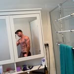 Jay - @jayavery97 - Instagram