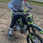 Jay Charlton - @bikelyf.j - Instagram