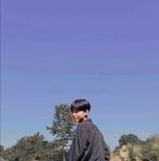 Jay Tom - Facebook