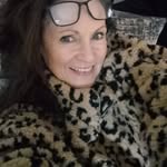 Jayne Glover - @jayniepompom - Instagram