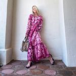 Janet Gunn - @janetgunngratefulgardenia - Instagram