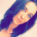 Jayne Knight - @jaynieelouu - Instagram