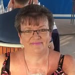 Jayne Knight - @jayne.knight1 - Instagram