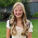 Summer Adamson - @a_little_extra_jayne - Instagram