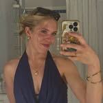 Jane Maxwell - @jane_e131 - Instagram