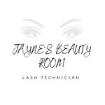 Jayne McCann - @jaynes_beauty_room - Instagram