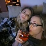 Lyndsey Jayne Snell - @linzibriers - Instagram
