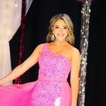 Danielle Cross Walls - @jdwalls3 - Instagram