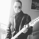 Jean Apple - @apple252830 - Instagram