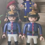 Michael und Jean-Michel Diehl - @diehl_blaulicht_playmobilhause - Instagram