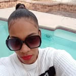 Jean Dukes - @jeannie.bby - Instagram