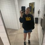 Laney - @delaney_jean_ - Instagram