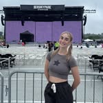 d e l a y n e ✿ - @layne_jean - Instagram