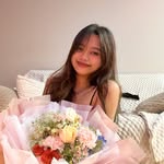 Jeannie - @jeantothenie - Instagram