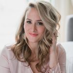 Jeannine Yoder: Performing Artist & Sacred Feminine Healer - @jeannine.yoder - Instagram