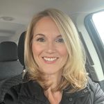 Jeanette Purcell Van Lare - @jeanettevl18 - Instagram