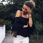 Janine Travis - @janine_travis - Instagram