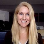 Jeanne Darda Button - @jeannedarda - Instagram