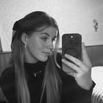 Jeanne Petit - @jeannee_28 - Instagram