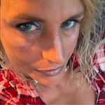 Jeanne Stott - @jastott79 - Instagram