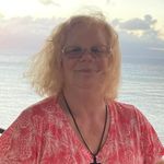 Jeanne Stover - @jeanne.stover.946 - Instagram
