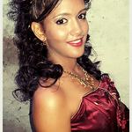 Jeannine Self - @jeannineself25 - Instagram