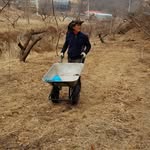Jed Hahn - @farmer_cp.2 - Instagram