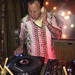 Jeff Akers - @jeffakers45rpmdj - Instagram