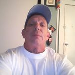 Jeff McKinnon - @motley.cru.5 - Instagram