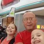 Jeff Sampson - @sampson.jeff - Instagram