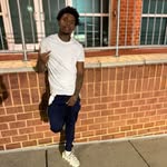Shelly Biddle - @shakebackjeff - Instagram