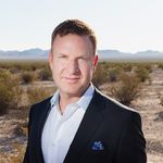 Jeffrey Gross - @ifixspines - Instagram