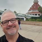 Jeffrey Ayers - @funboy3dad - Instagram