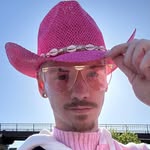 Jeffrey Ronald Smith Jr. - @jeffslayshair - Instagram