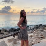 Jen Arnold - @jen.arnold12 - Instagram