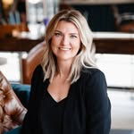 Jen Brown | master hairstylist - @6thandbig_jenbrown - Instagram