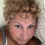Jen Golden - @goldenslove20 - Instagram